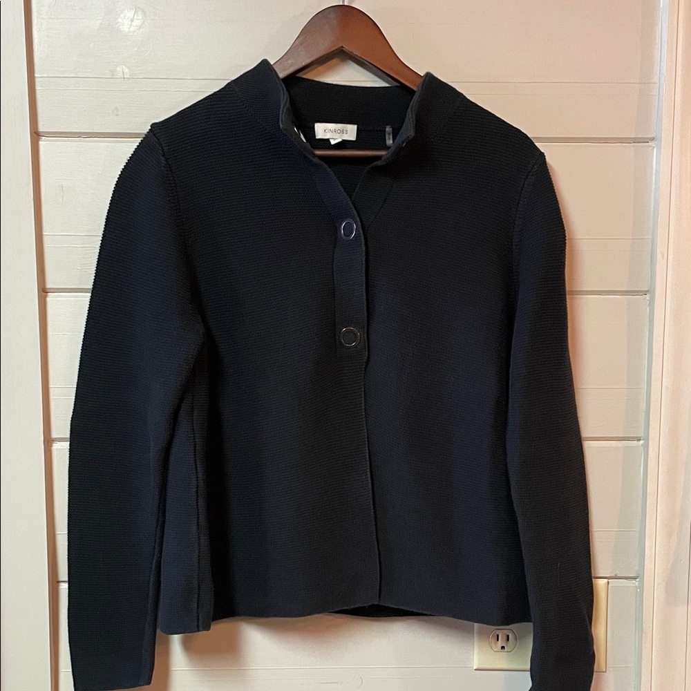Kinross Three Button Black Sweater Jacket Size XL.
